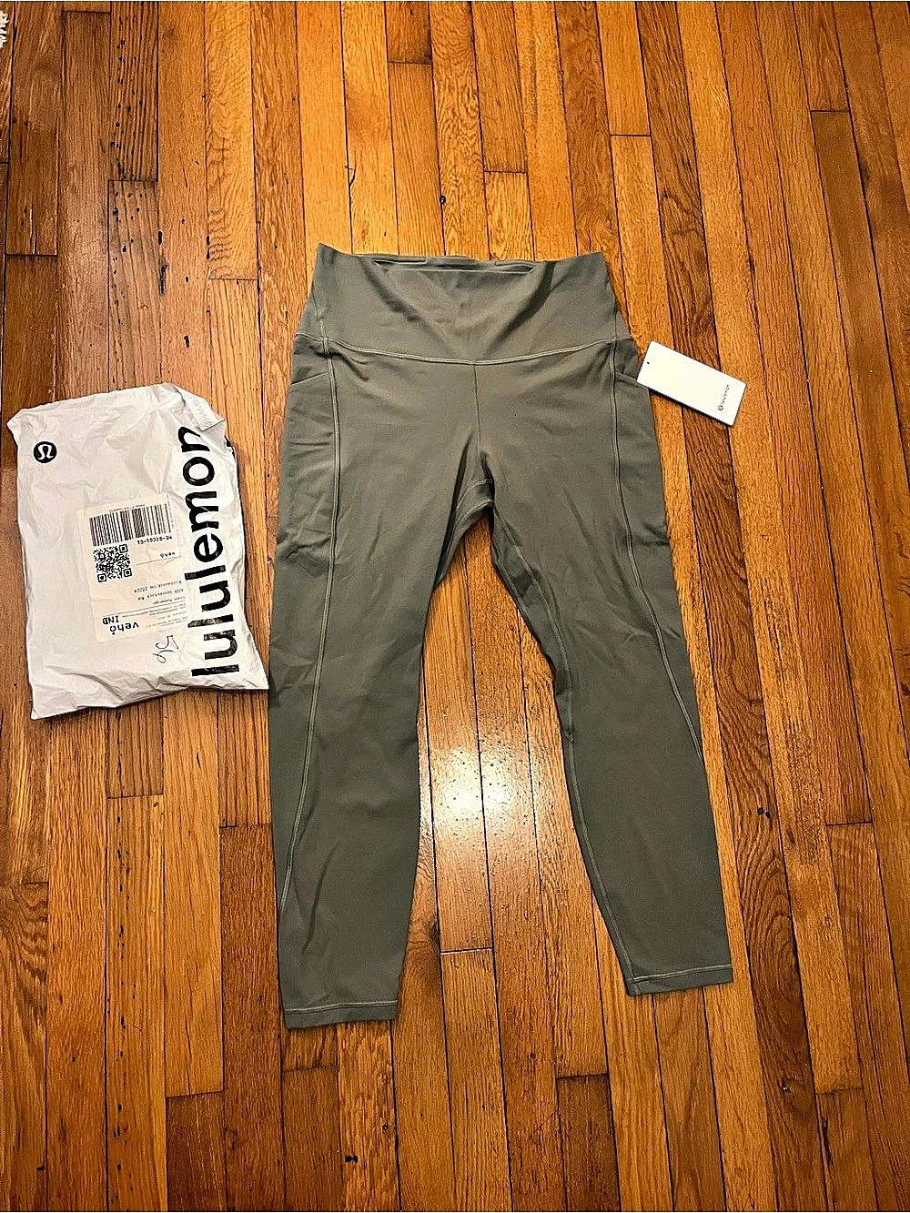 lululemon Align Leggings in Olive Green Size 12 NWT